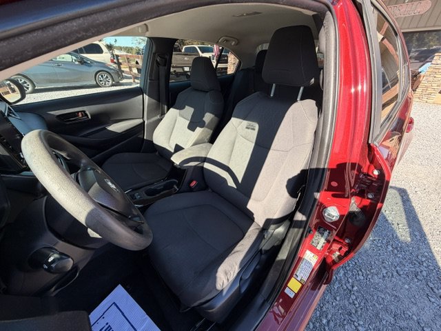 Used 2022 Toyota Corolla LE FWD image 8