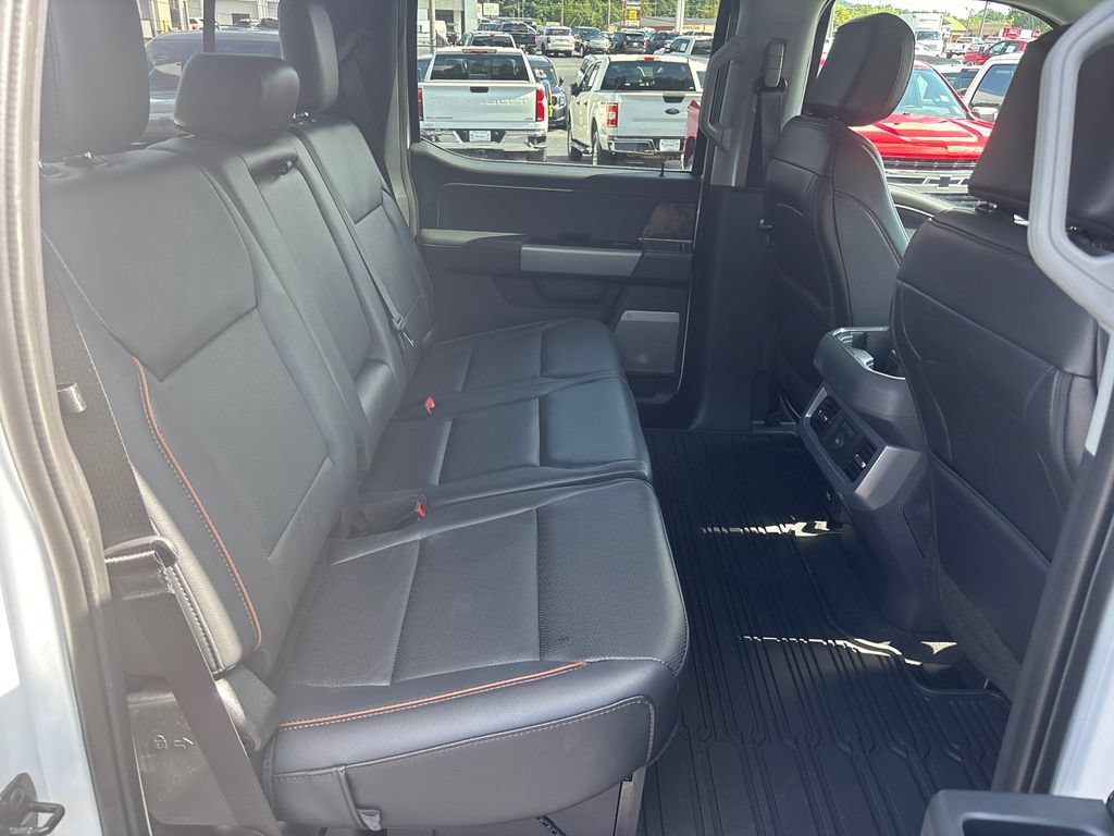 Used 2026 Ford F350 Lariat w/ Chrome Package AWD/4WD image 13