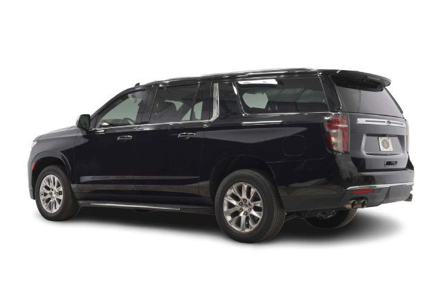 Used 2021 Chevrolet Suburban Premier w/ Premium Package RWD image 5