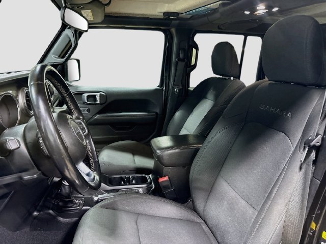 Used 2020 Jeep Wrangler Unlimited Sahara AWD/4WD image 18