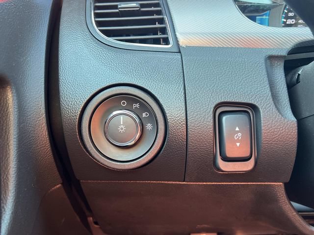 Used 2016 Ford Taurus SHO AWD/4WD image 28