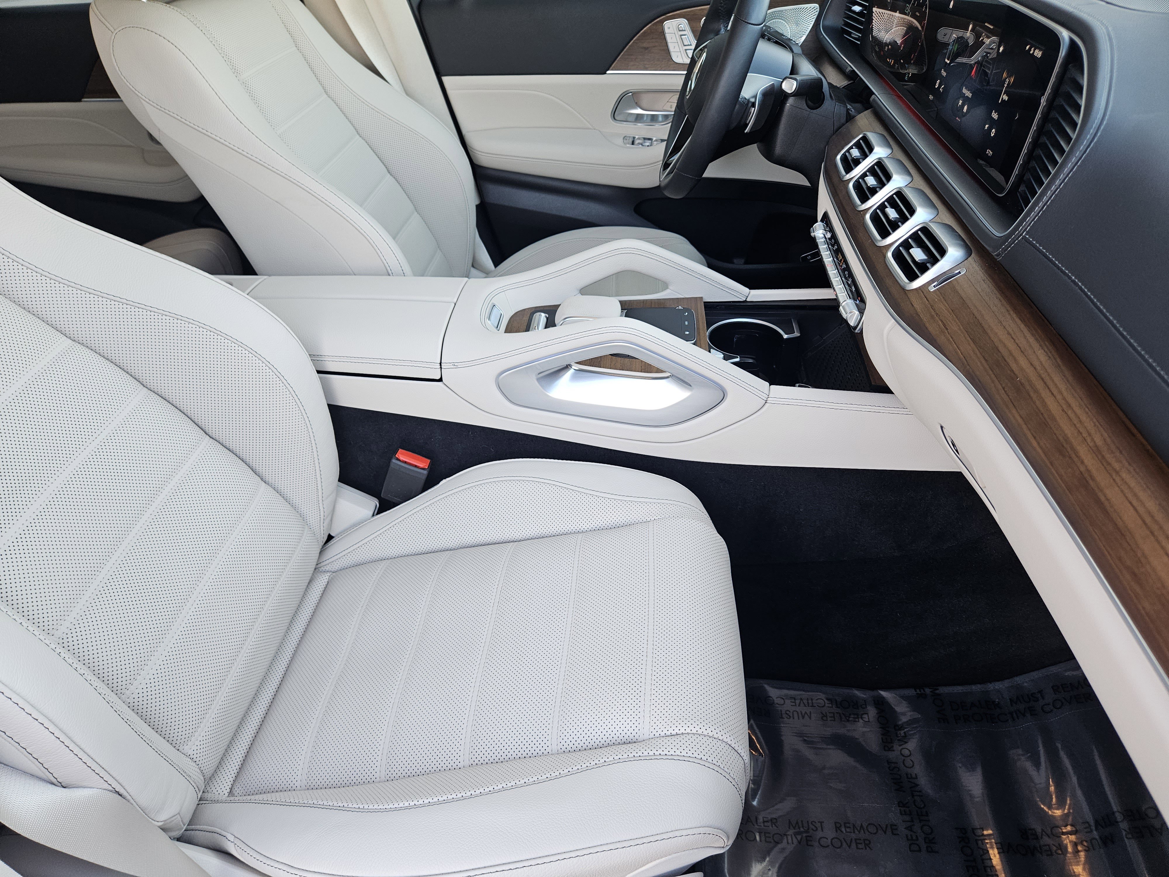 Certified 2025 Mercedes-Benz GLS 450 4MATIC image 14