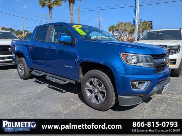 Used 2018 Chevrolet Colorado Z71 AWD/4WD image 2