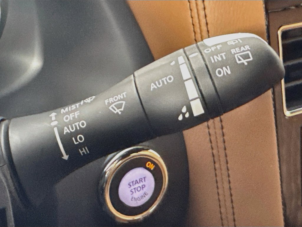 Certified 2024 INFINITI QX80 Sensory AWD/4WD image 16