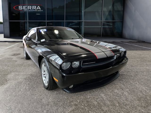 Used 2011 Dodge Challenger RWD image 5