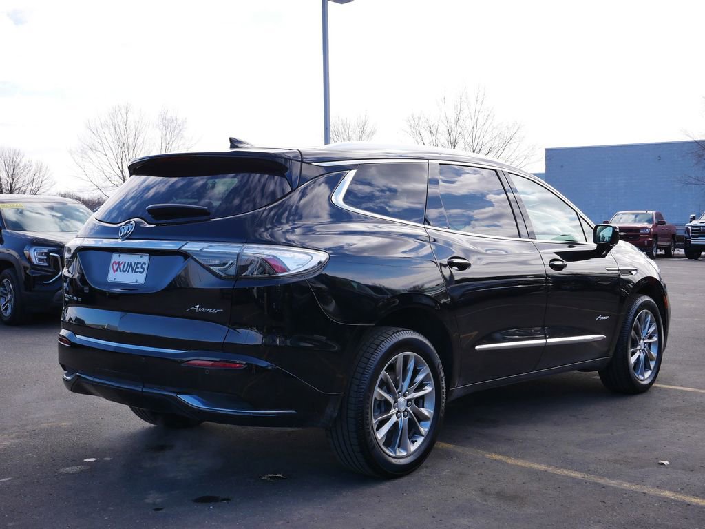 Used 2022 Buick Enclave Avenir w/ Avenir Technology Package AWD/4WD image 10