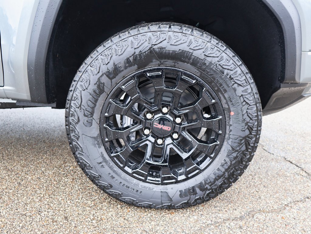 New 2026 GMC Canyon Elevation w/ Convenience Package image 25