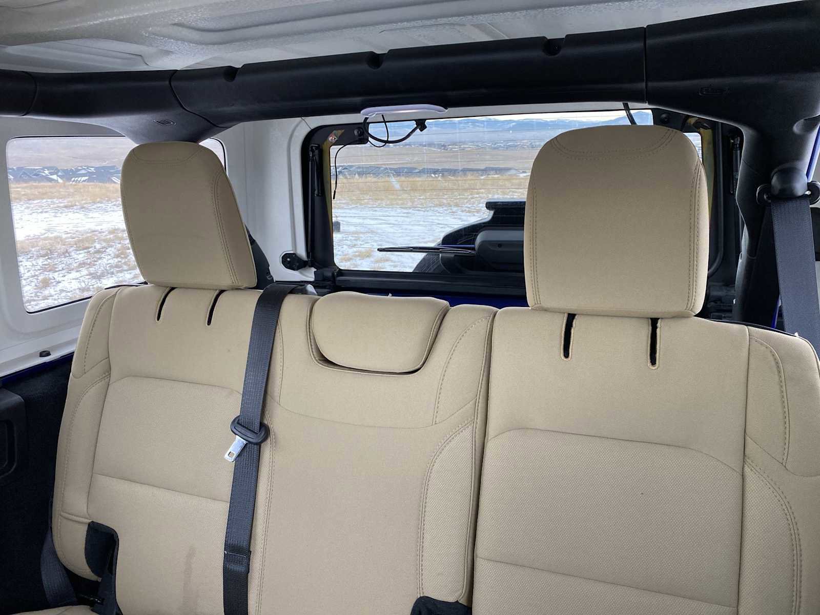 Used 2018 Jeep Wrangler Unlimited Sahara image 24