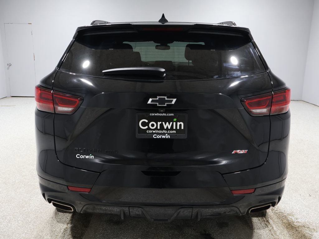 Used 2023 Chevrolet Blazer RS w/ Enhanced Convenience Package image 3