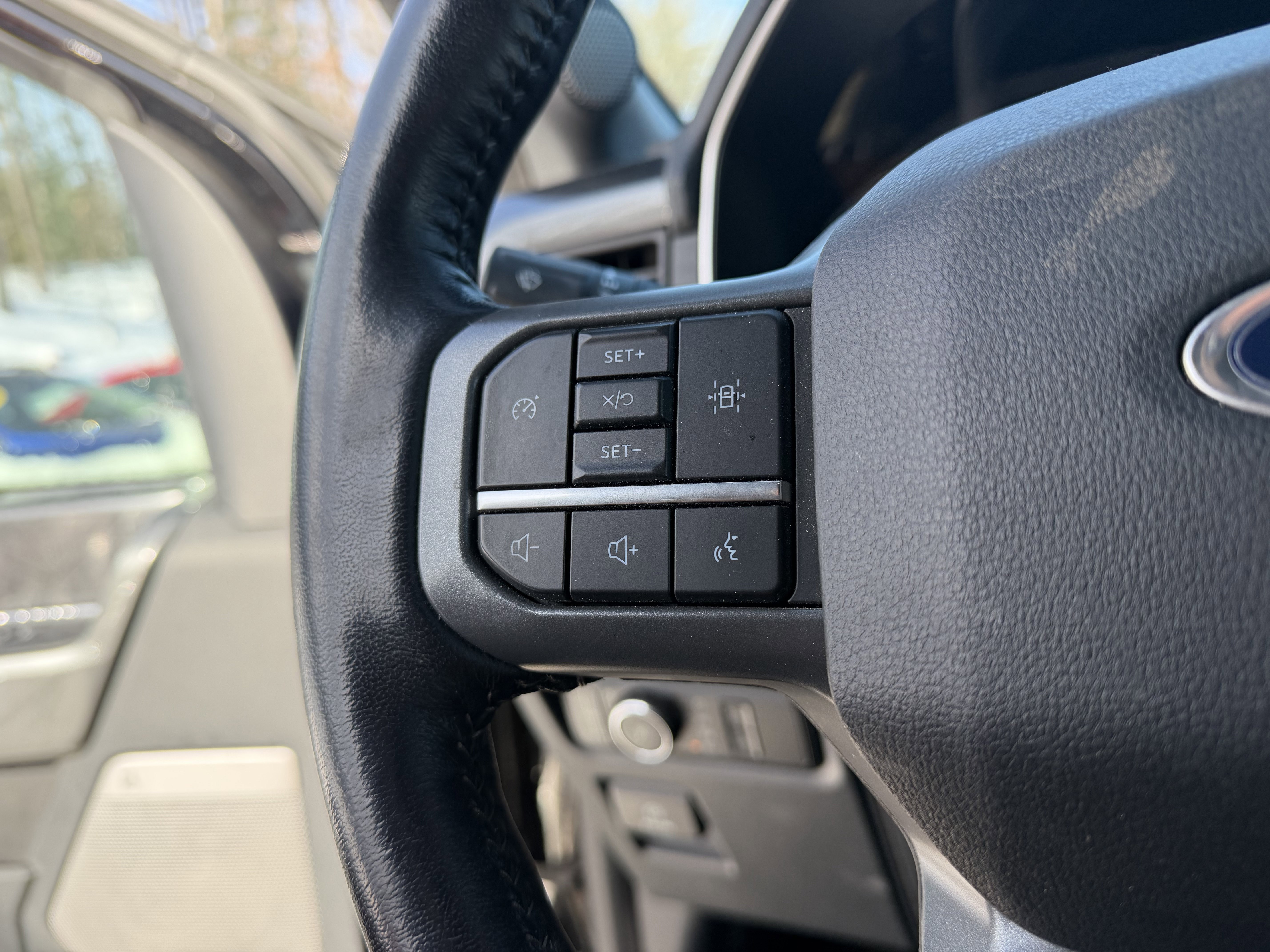 Used 2022 Ford F150 XLT w/ Equipment Group 302A High image 19