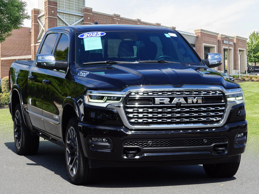 Used 2025 RAM 1500 Limited w/ Body Color Bumper Group AWD/4WD image 3