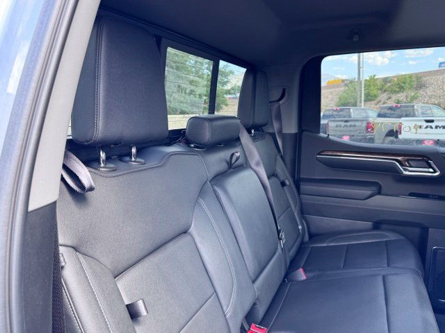 Used 2024 GMC Sierra 1500 Elevation w/ Elevation Premium Package AWD/4WD image 17