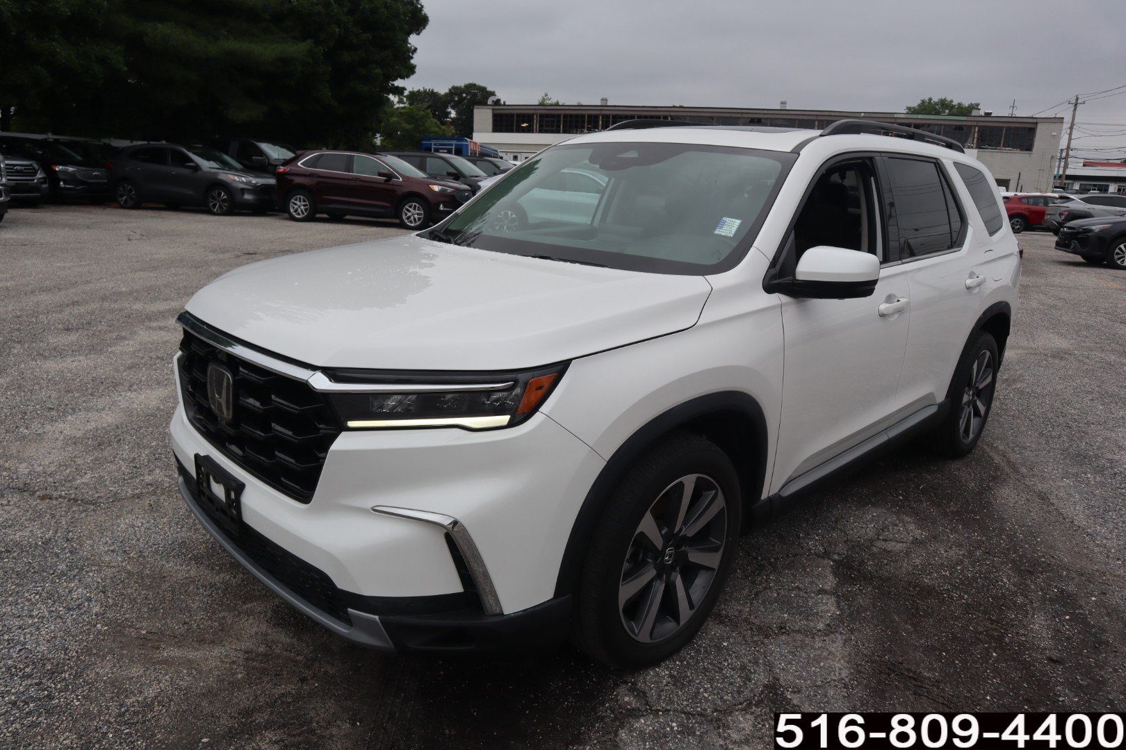 Used 2023 Honda Pilot Elite image 9