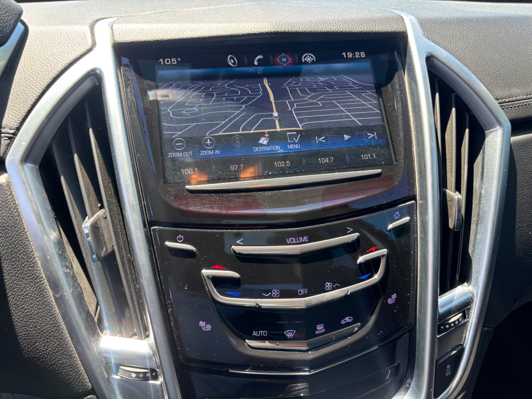 Used 2016 Cadillac SRX Luxury w/ Driver Awareness Package FWD image 13