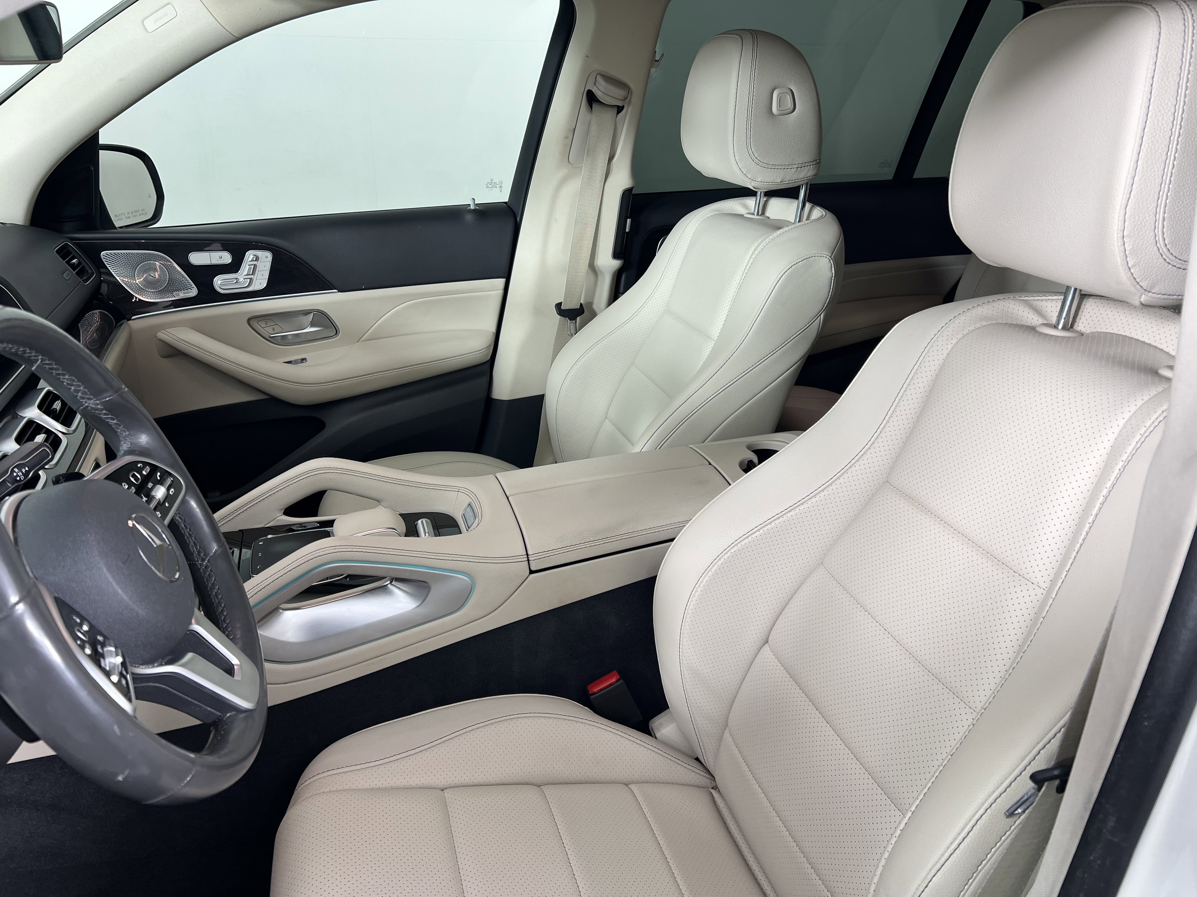 Used 2020 Mercedes-Benz GLS 450 4MATIC image 16