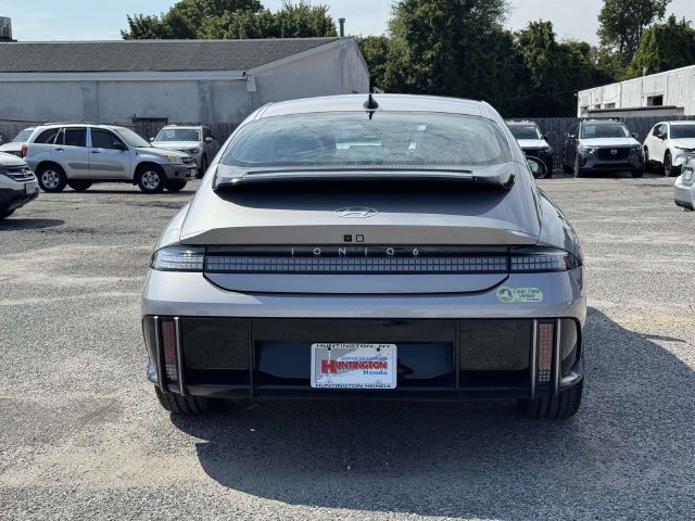 Used 2024 Hyundai Ioniq 6 Limited AWD/4WD image 7