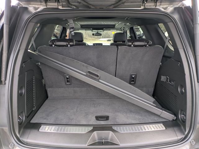 Used 2021 Chevrolet Tahoe Z71 w/ Z71 Signature Package image 35