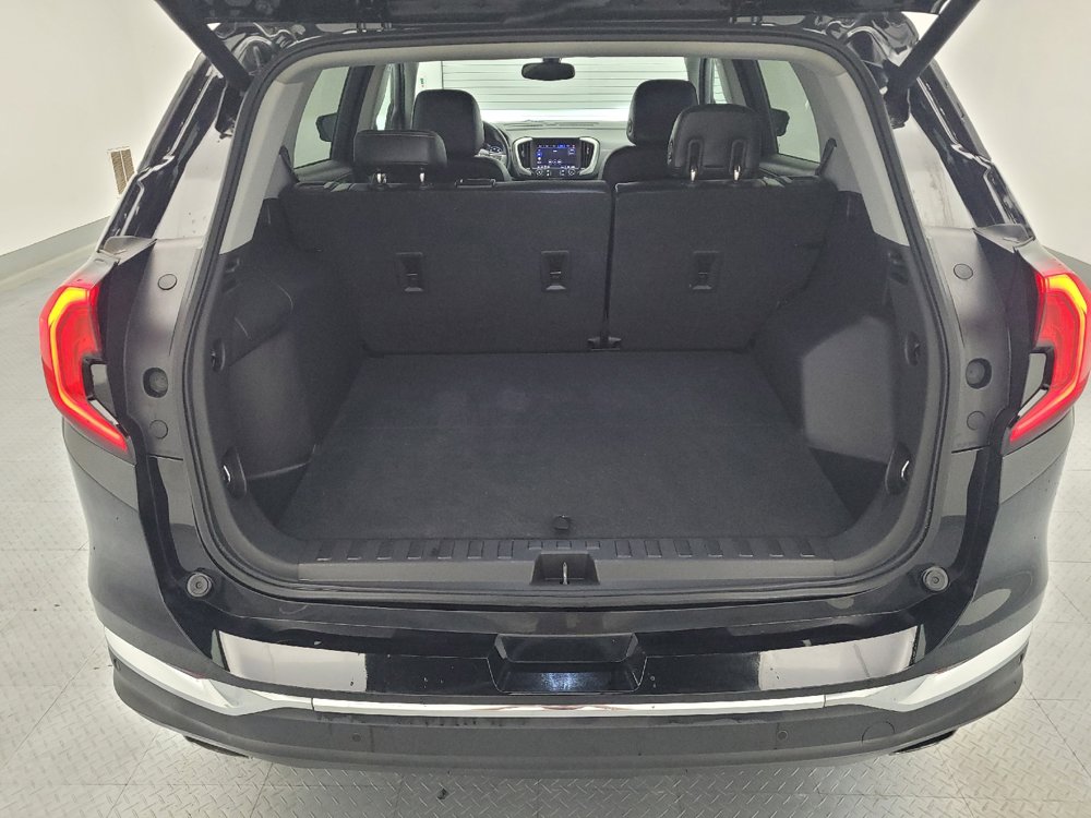 Used 2019 GMC Terrain SLT w/ Preferred Package AWD/4WD image 29