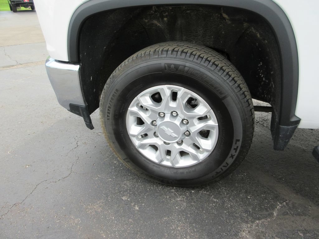 Certified 2020 Chevrolet Silverado 2500 LTZ w/ LTZ Convenience Package AWD/4WD image 15