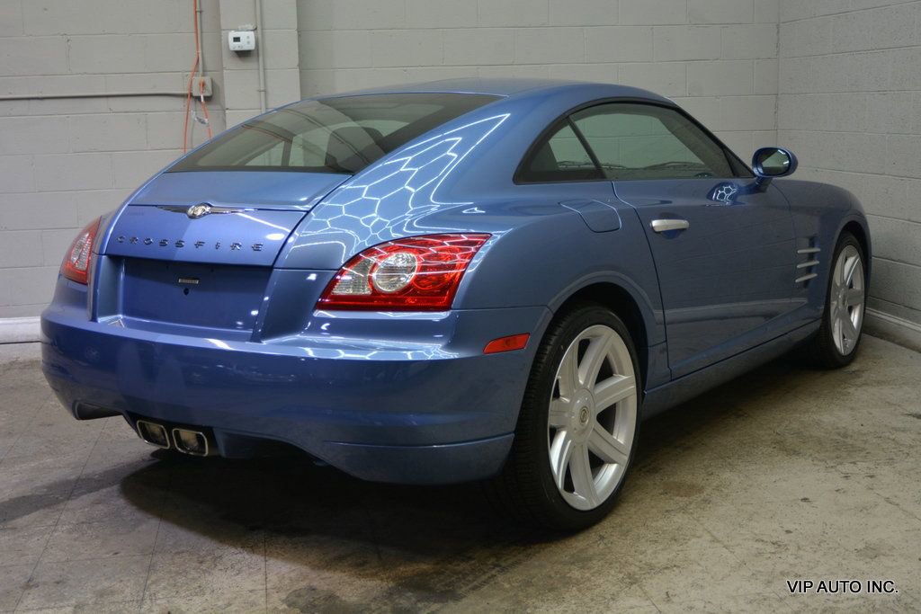 Used 2005 Chrysler Crossfire Limited image 4