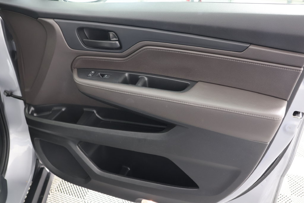 Used 2023 Honda Odyssey EX-L image 29