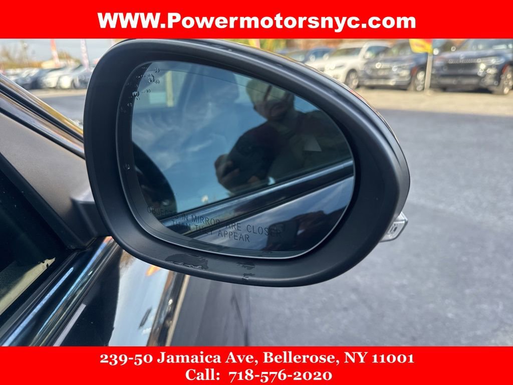 Used 2022 Alfa Romeo Giulia Ti image 11