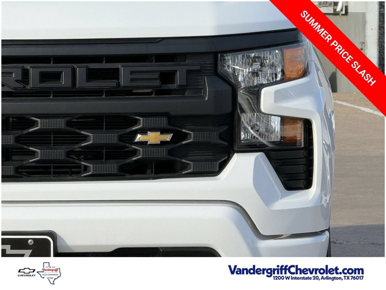 Used 2024 Chevrolet Silverado 1500 Custom RWD image 3