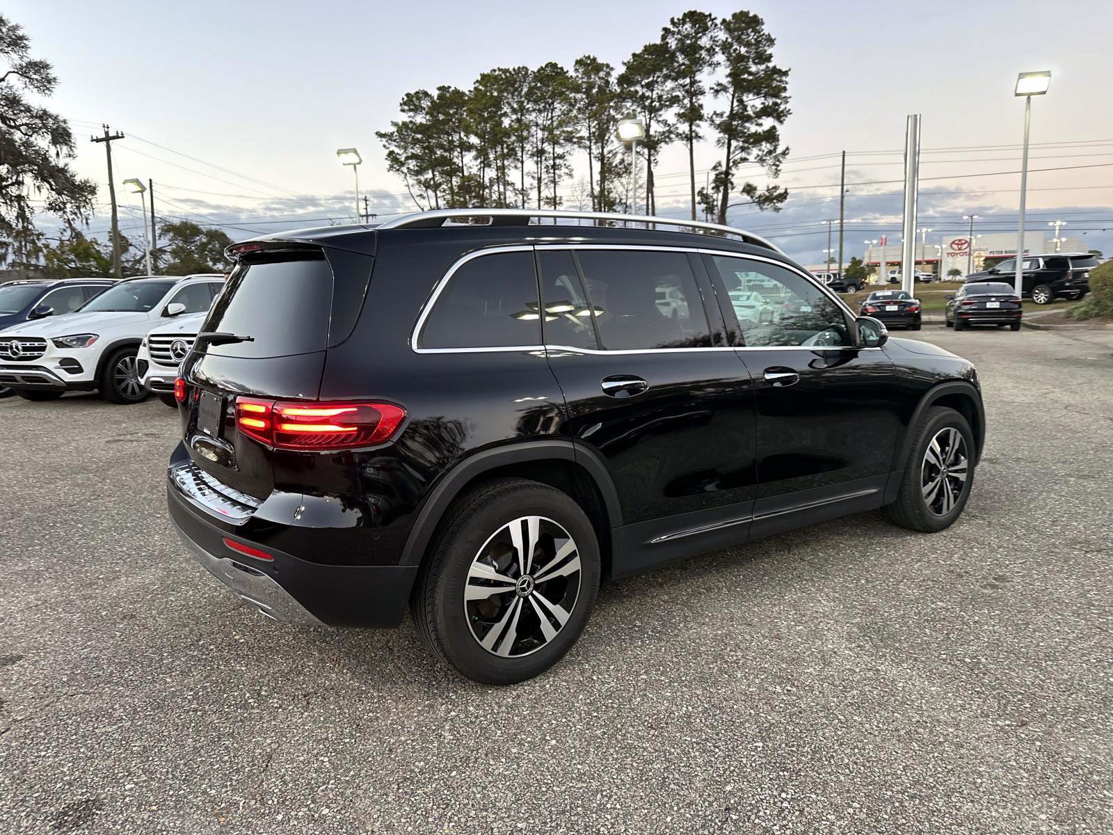 Certified 2025 Mercedes-Benz GLB 250 GLB 250 image 5