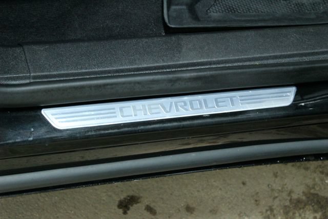 Used 2025 Chevrolet Traverse RS w/ LPO, Floor Liner Package AWD/4WD image 14