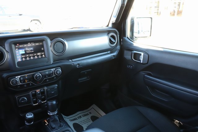 Used 2023 Jeep Gladiator Sport image 25