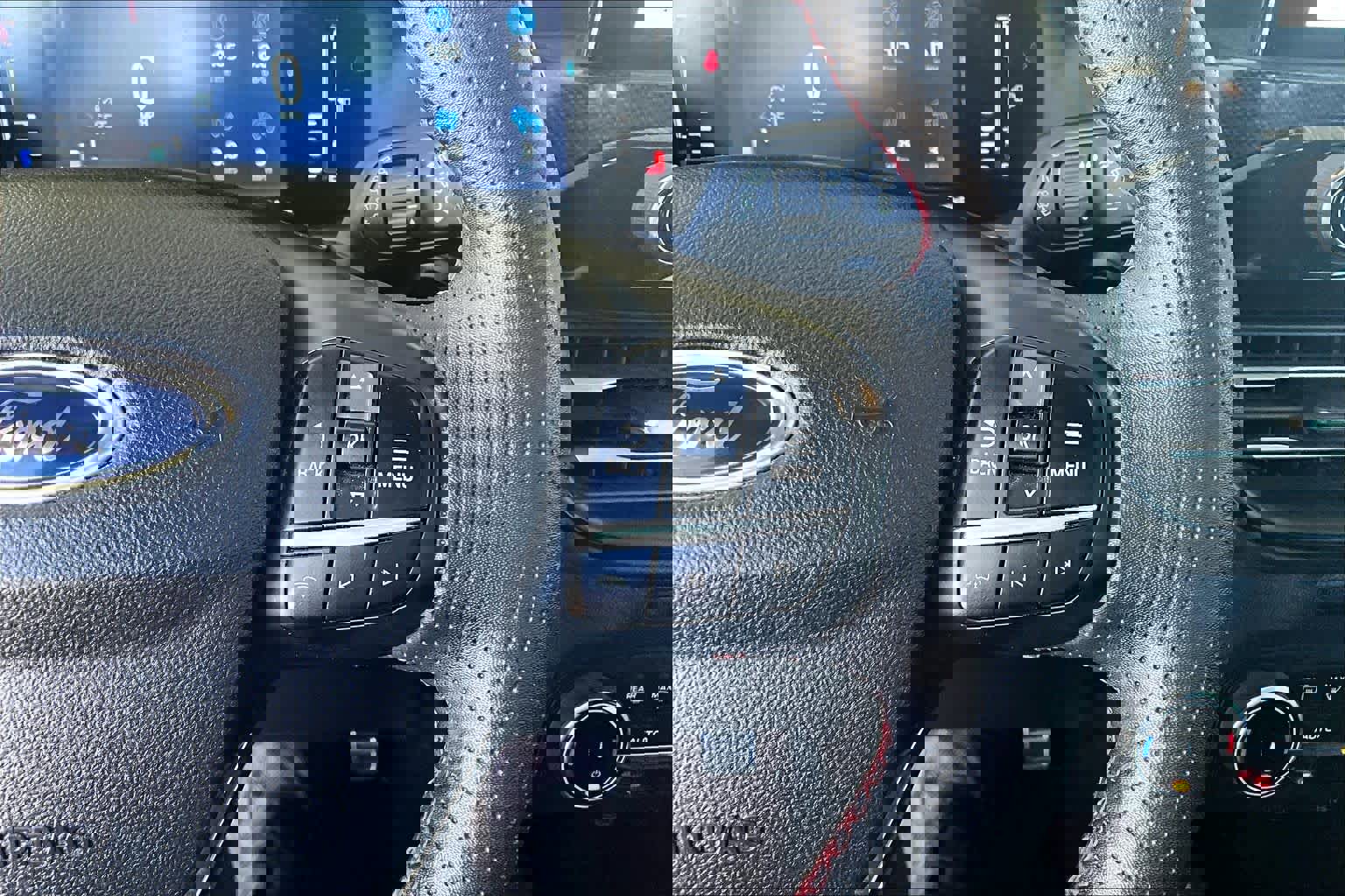 Used 2024 Ford Escape ST-Line image 24