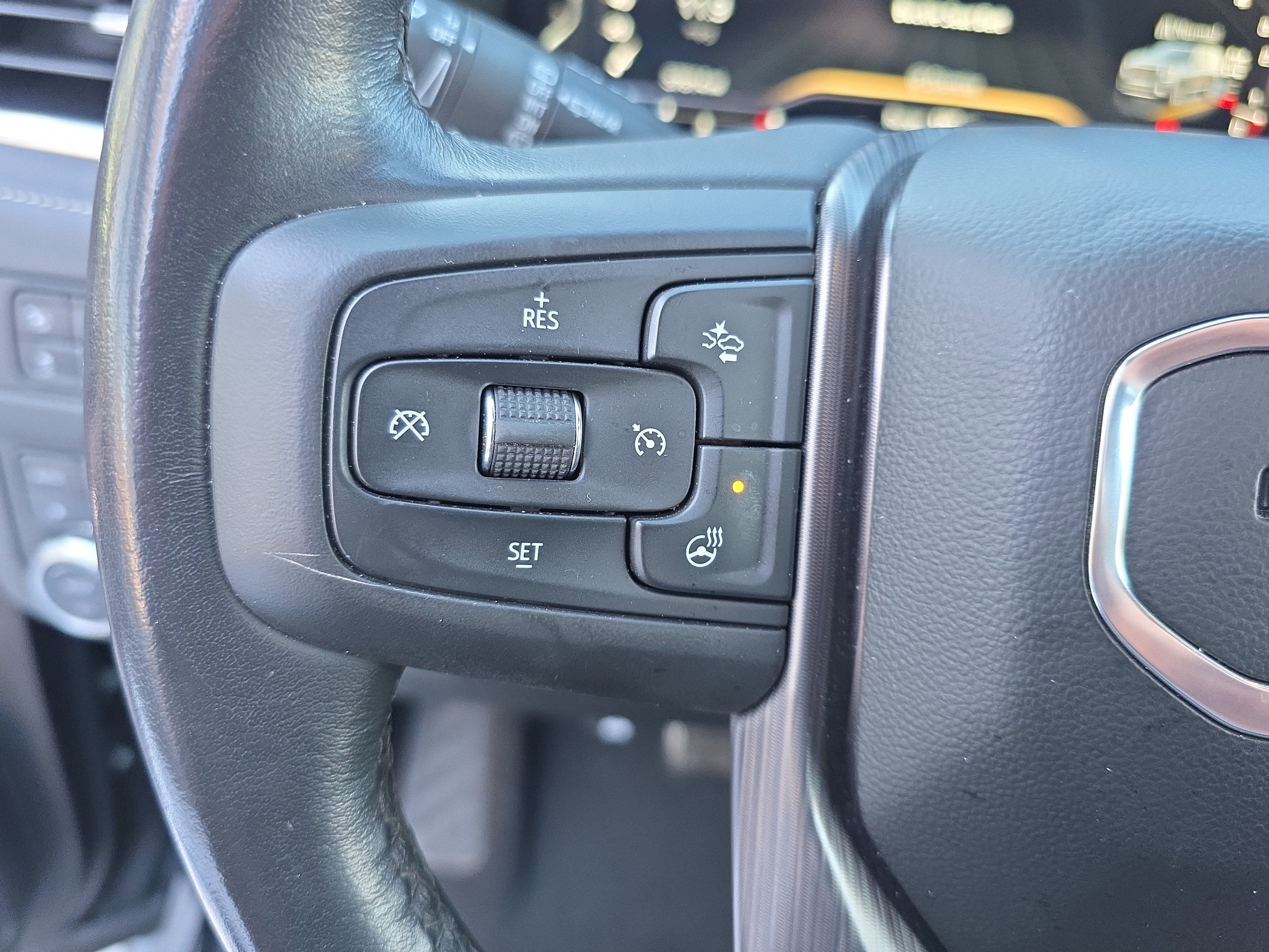 Used 2023 GMC Yukon XL Denali Ultimate image 22