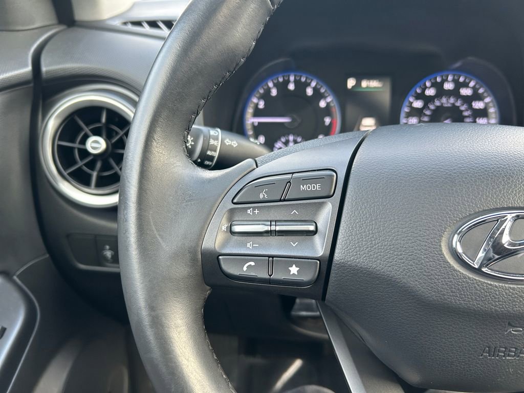 Used 2022 Hyundai Kona SEL w/ Convenience Package image 18