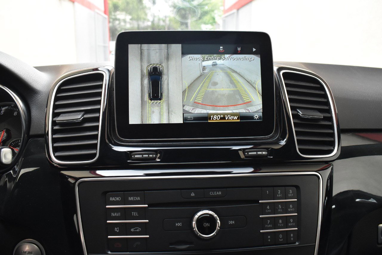 Used 2019 Mercedes-Benz GLE 400 4MATIC image 30