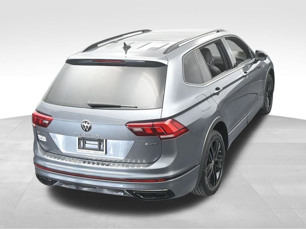 Used 2022 Volkswagen Tiguan SE R-Line AWD/4WD image 57