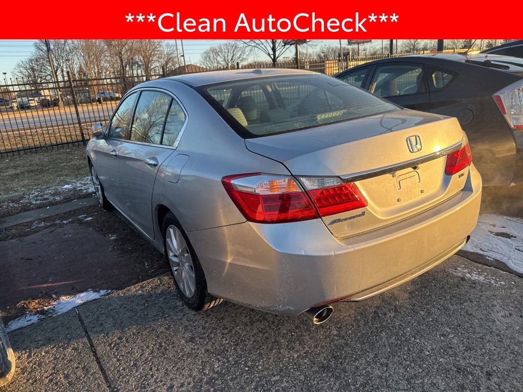 Used 2015 Honda Accord EX-L image 4