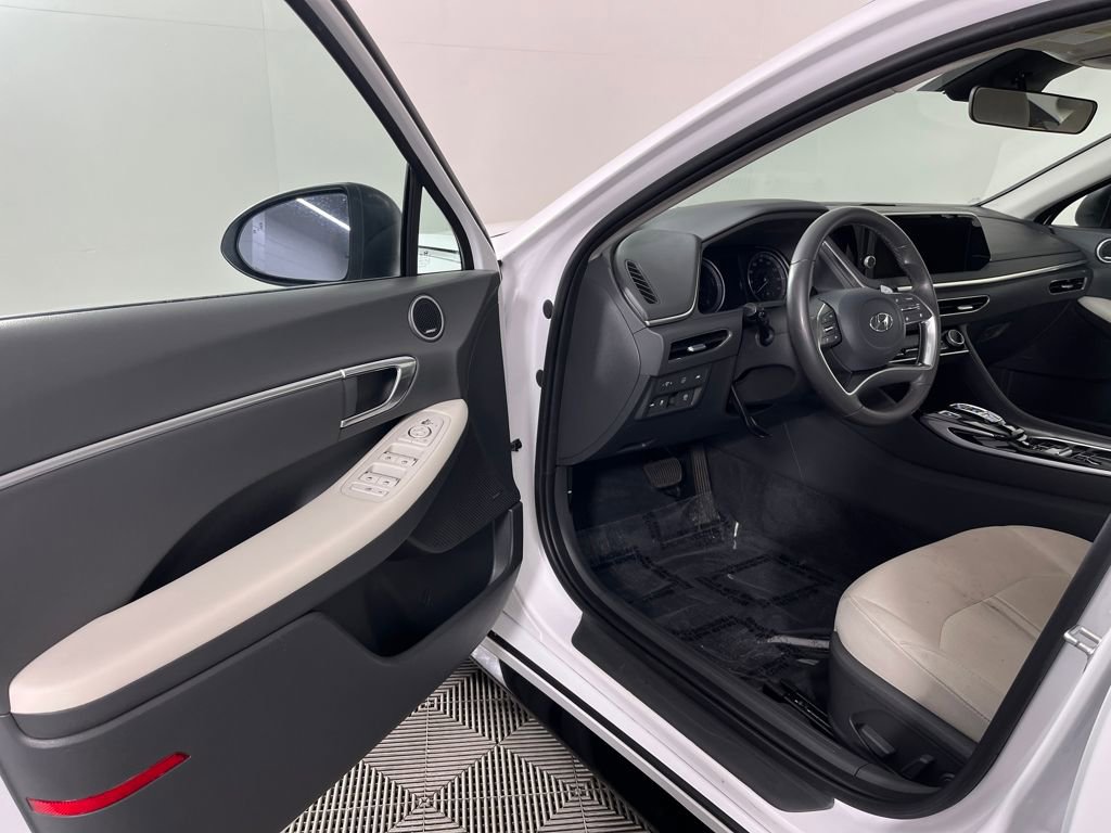 Used 2023 Hyundai Sonata SEL image 10