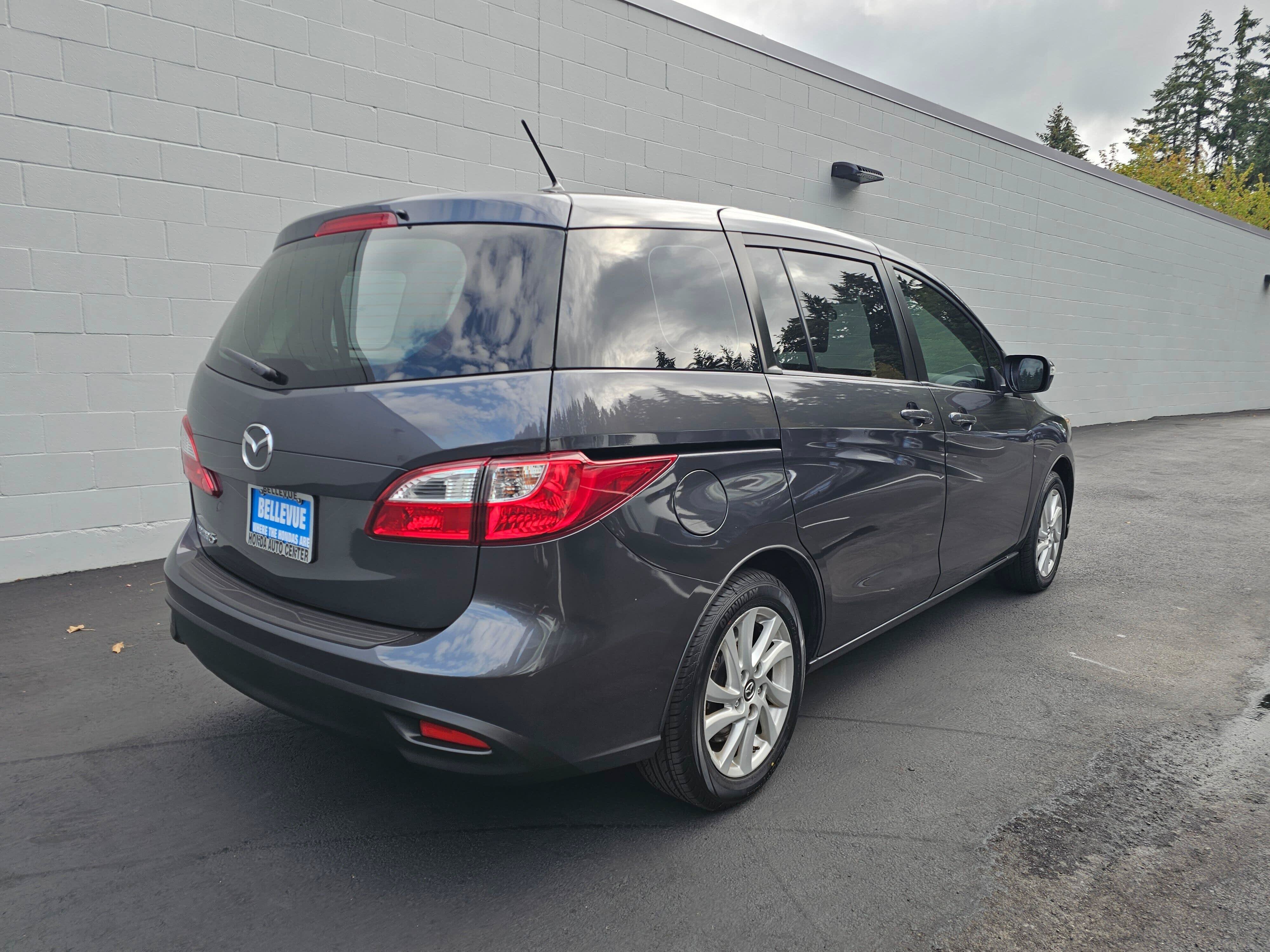 Used 2015 MAZDA MAZDA5 Sport FWD image 7