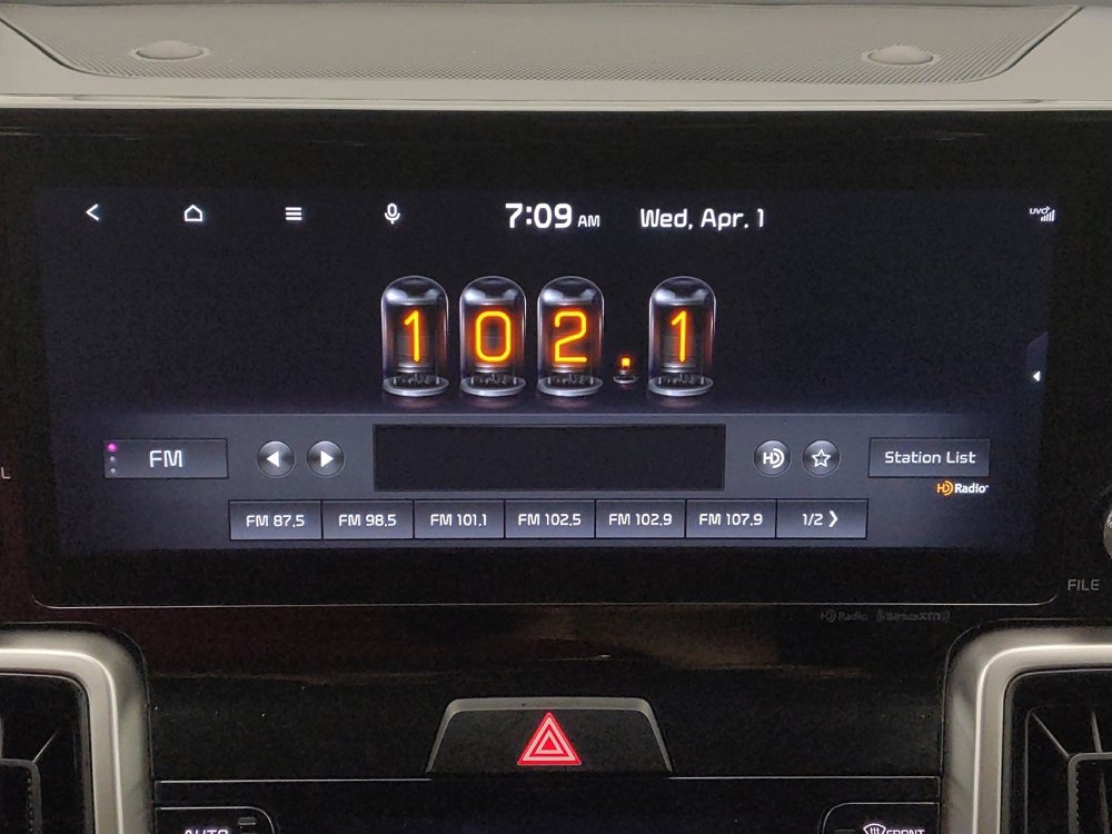 Used 2022 Kia Sorento S FWD image 25