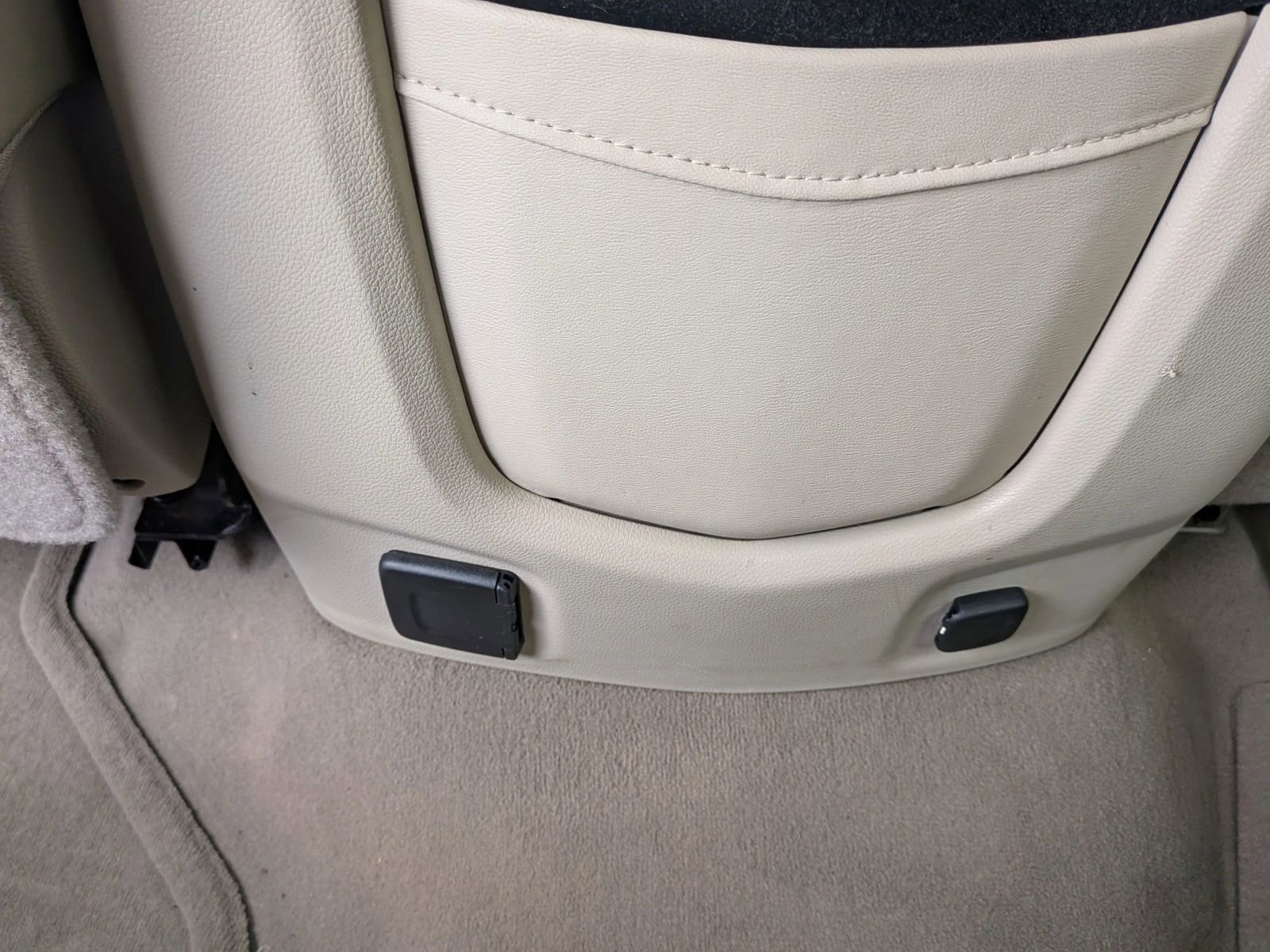 Used 2016 Cadillac Escalade ESV Luxury image 59