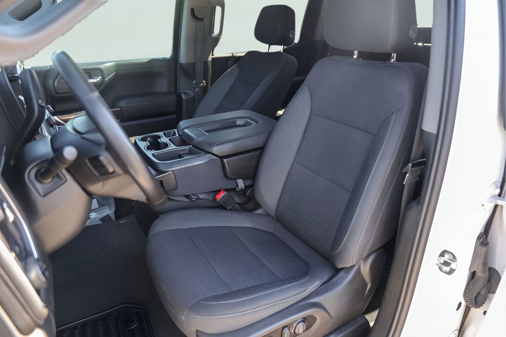 Used 2022 Chevrolet Silverado 1500 LT w/ Safety Package RWD image 10