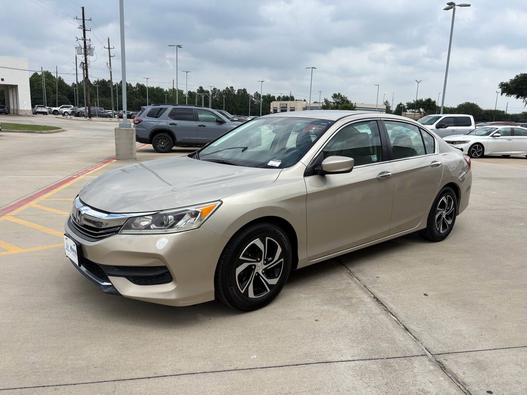 Used 2016 Honda Accord LX image 4
