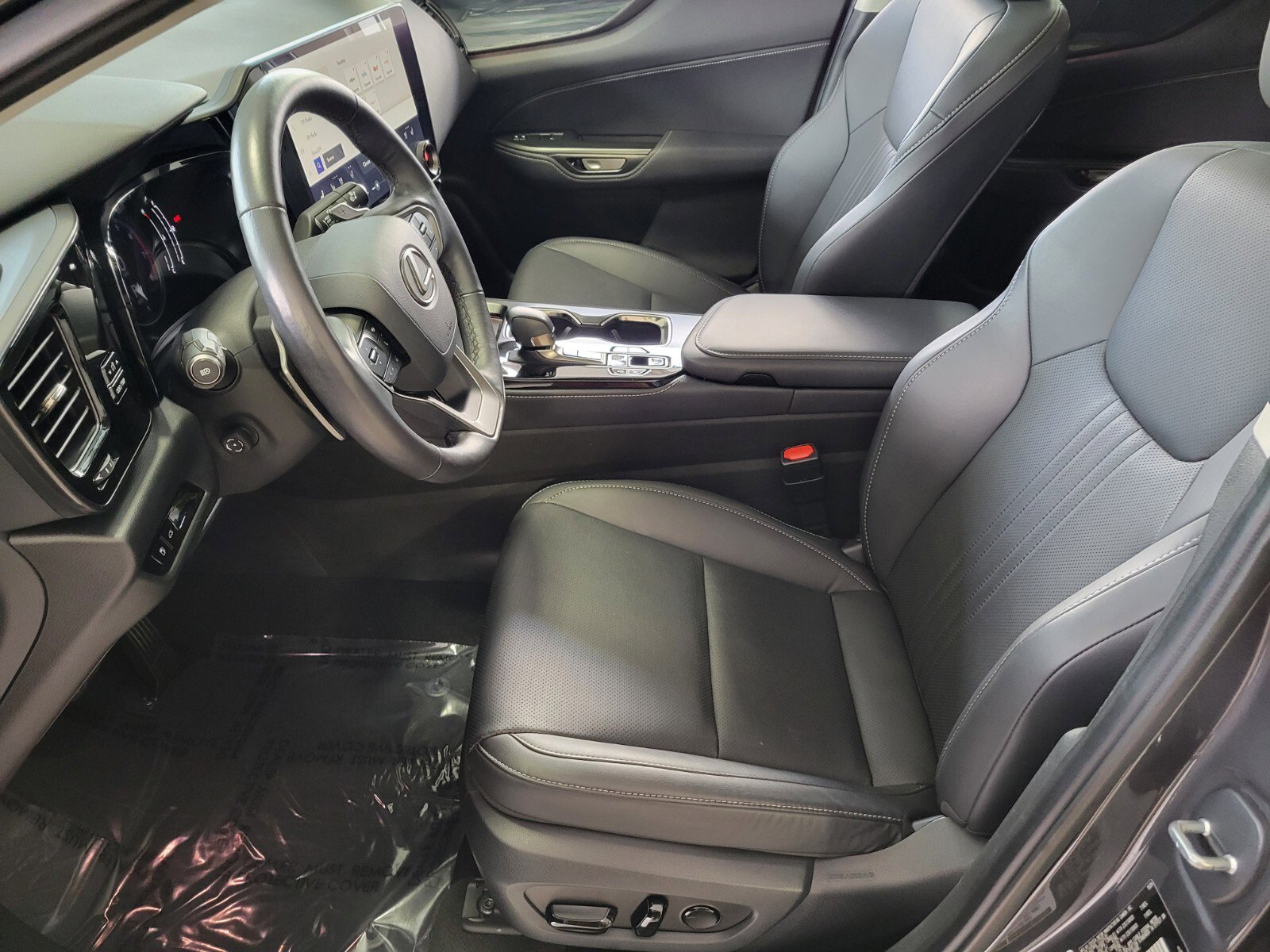 Certified 2025 Lexus NX 350 AWD w/ Premium Package image 10