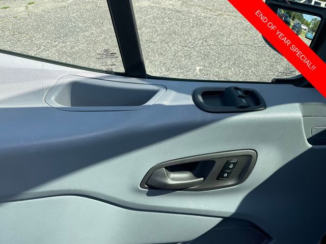 Used 2017 Ford Transit 150 XL image 12