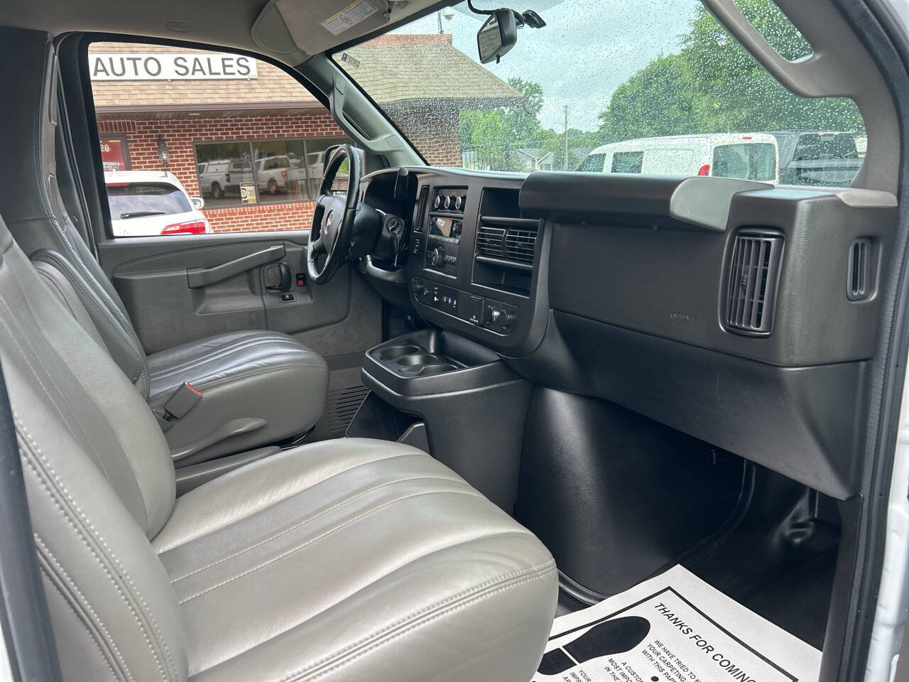 Used 2022 Chevrolet Express 2500 w/ Driver Convenience Package RWD image 17