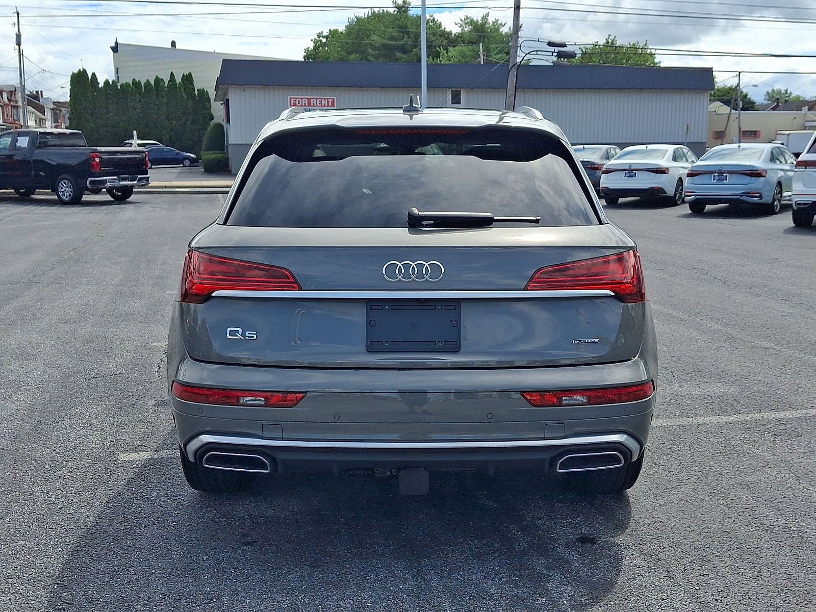 Used 2023 Audi Q5 2.0T Premium Plus w/ Premium Plus Package AWD/4WD image 5