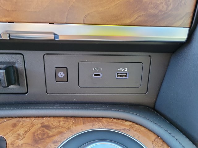 Certified 2022 Nissan Armada SL w/ Captain's Chairs Package image 41