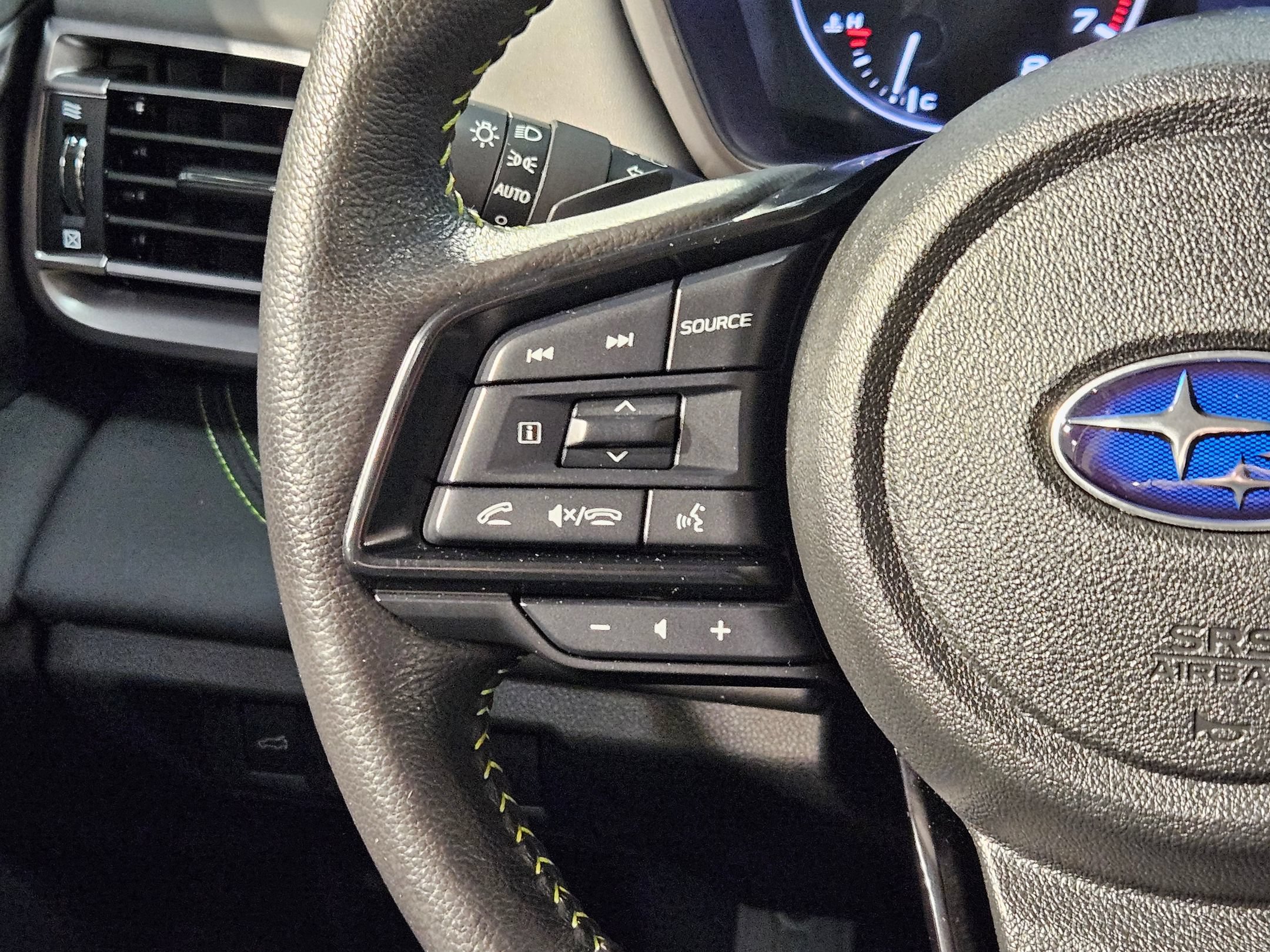 Used 2024 Subaru Outback Onyx Edition AWD/4WD image 29