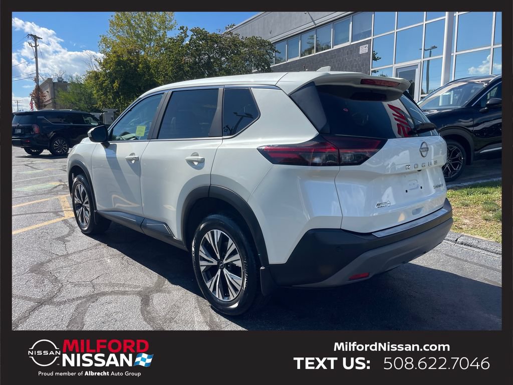 Certified 2023 Nissan Rogue SV AWD/4WD image 3