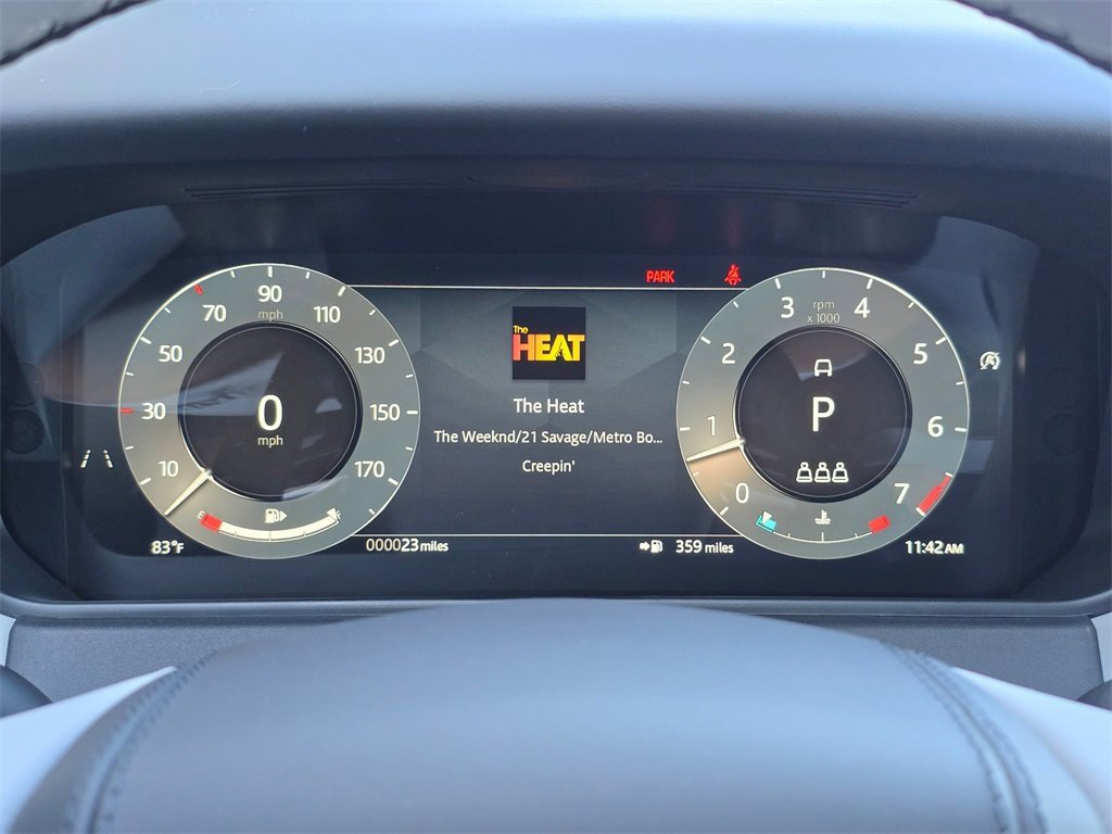 New 2026 Land Rover Range Rover Velar Dynamic SE image 12